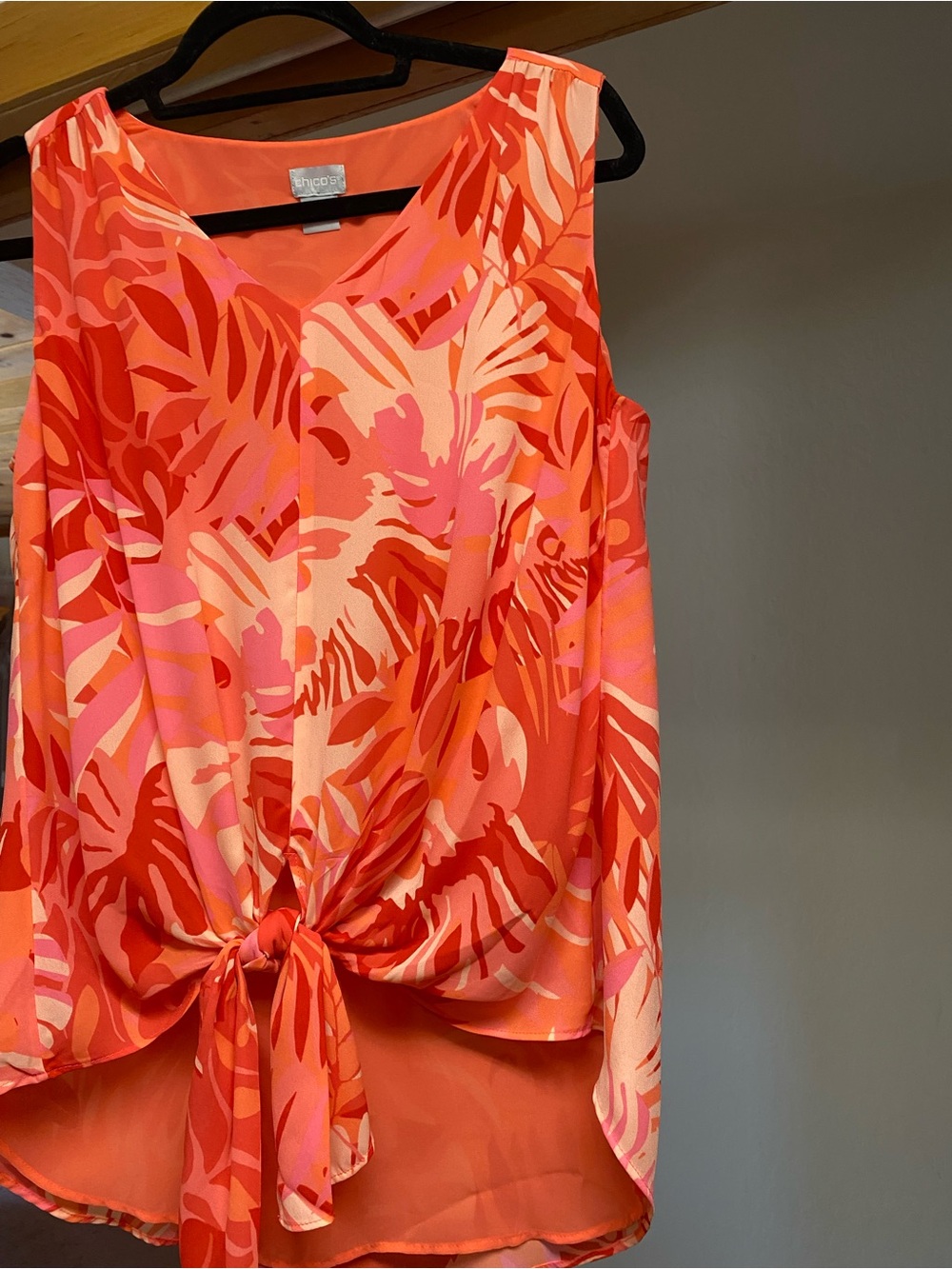 Chico's Coral and Pink Tropical Tie-Front Sleeveless Top